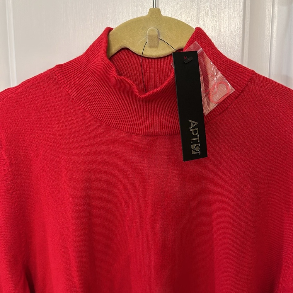 Red Sweater NWT - Picture 3 of 6